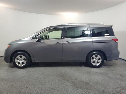 2017 Nissan Quest SV