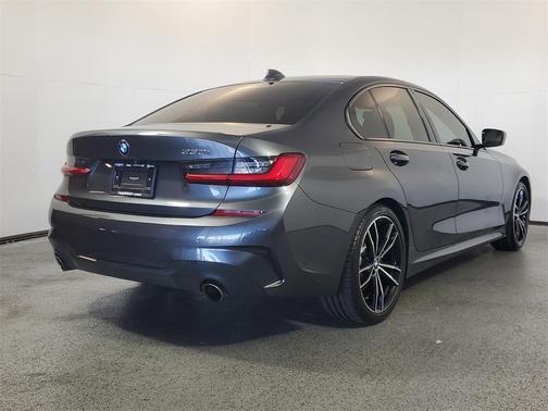 2021 BMW 330 330i