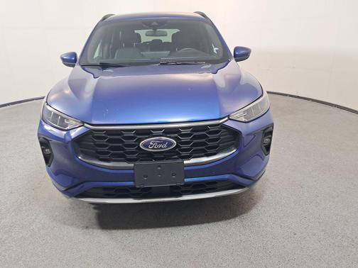 Blue Metallic 2023 Ford Escape ST-Line Select