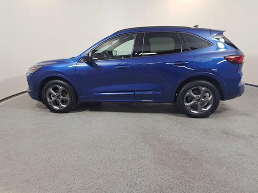 Blue Metallic 2023 Ford Escape ST-Line Select