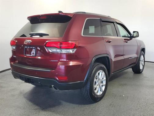 2021 Jeep Grand Cherokee Laredo