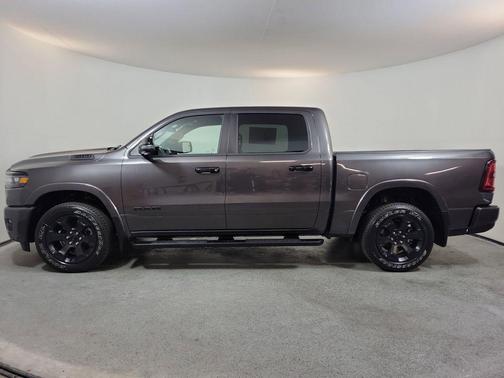 Granite Crystal Metallic Clearcoat 2026 RAM 1500 Big Horn/Lone Star