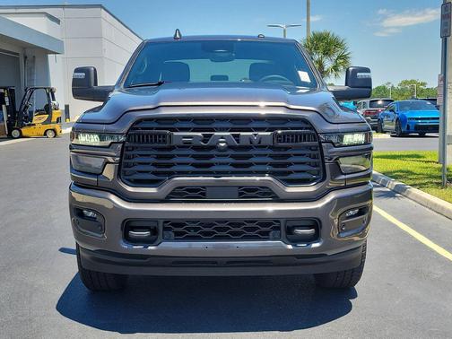 Granite Crystal Metallic Clearcoat 2026 RAM 2500 Big Horn Crew Cab 4x4 6'4' Box
