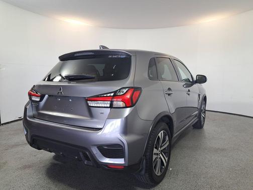 2022 Mitsubishi Outlander Sport SE