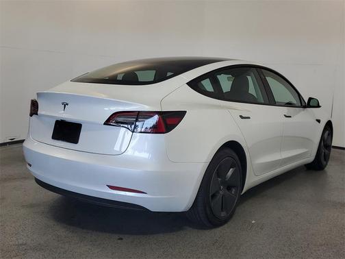 2023 Tesla Model 3 Standard Range