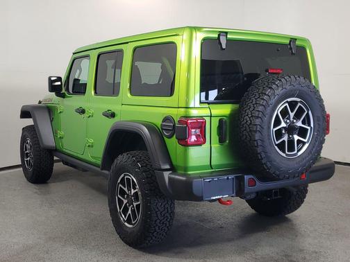 Mojito Clearcoat 2026 Jeep Wrangler Rubicon