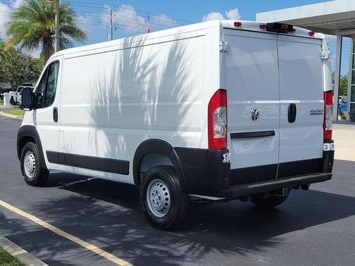 Bright White Clearcoat 2026 RAM ProMaster 1500 Low Roof