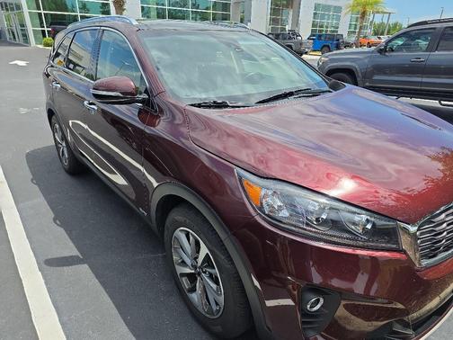 Sangria 2019 Kia Sorento EX