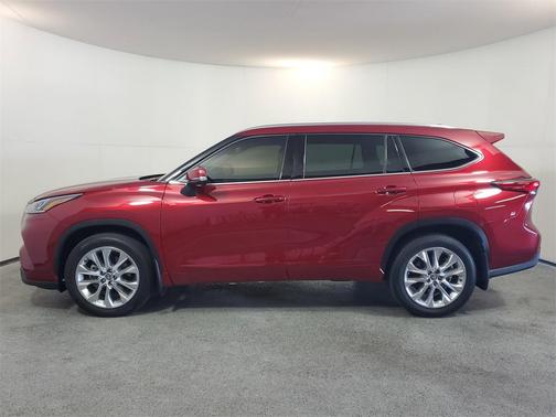 2022 Toyota Highlander Limited