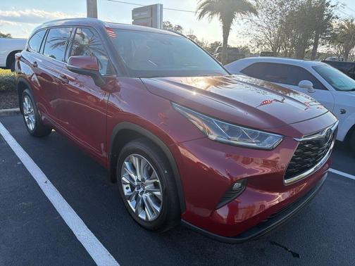 2022 Toyota Highlander Limited