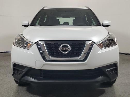 2019 Nissan Kicks SV