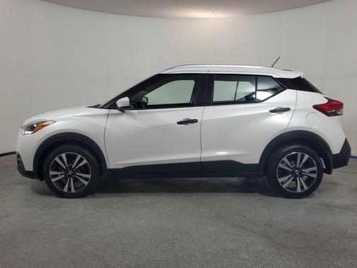 2019 Nissan Kicks SV