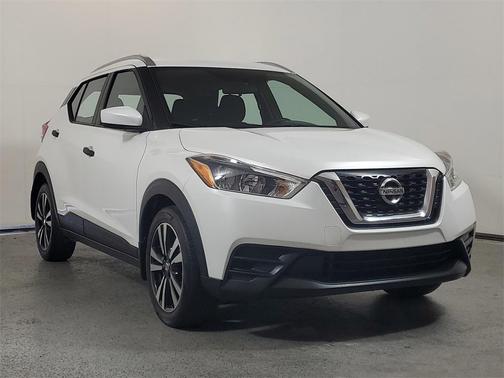 2019 Nissan Kicks SV