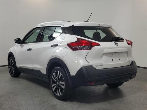 2019 Nissan Kicks SV
