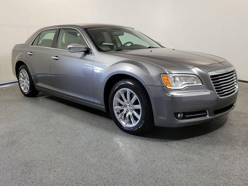 Tungsten Metallic Clearcoat 2011 Chrysler 300 Limited