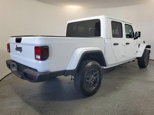 2025 Jeep Gladiator Sport S