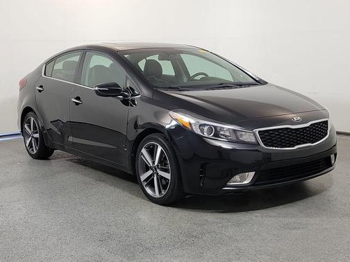 Aurora Black 2017 Kia Forte EX