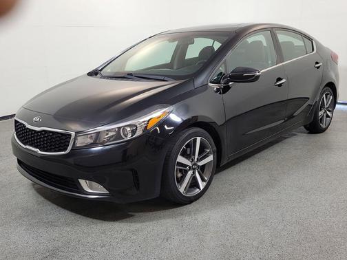 Aurora Black 2017 Kia Forte EX