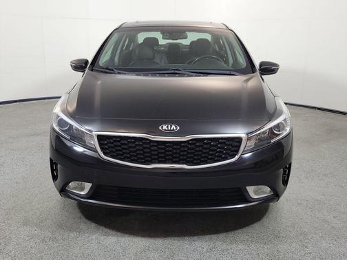 Aurora Black 2017 Kia Forte EX