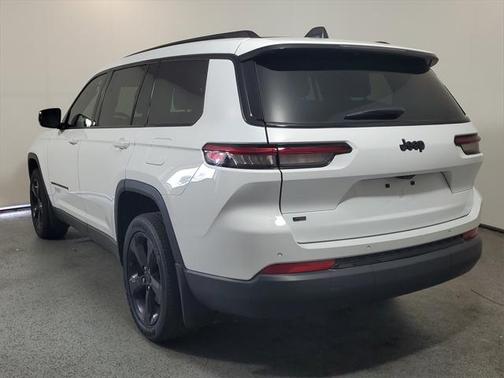 2022 Jeep Grand Cherokee L Altitude