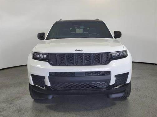 2022 Jeep Grand Cherokee L Altitude