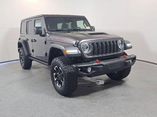 Granite Crystal Metallic Clearcoat 2026 Jeep Wrangler Rubicon