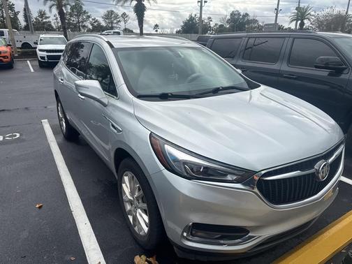 2021 Buick Enclave FWD Essence