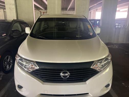 2016 Nissan Quest S