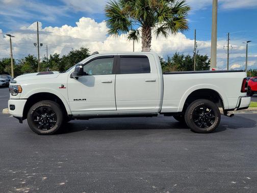 Bright White Clearcoat 2024 RAM 2500 Limited Crew Cab 4x4 6'4' Box