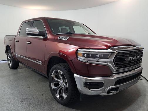Delmonico Red Pearlcoat 2019 RAM 1500 Limited