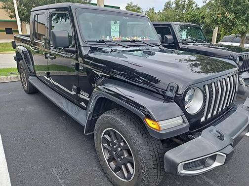 2022 Jeep Gladiator Overland