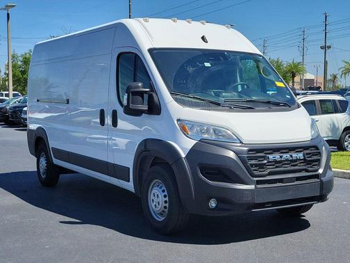 2025 RAM ProMaster 2500 Tradesman