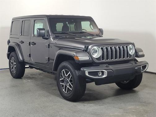 2025 Jeep Wrangler 4-Door Sahara 4x4
