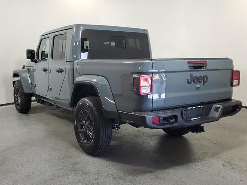 2026 Jeep Gladiator Sport S