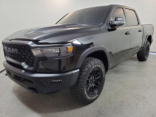 Diamond Black Crystal Pearlcoat 2025 RAM 1500 Rebel