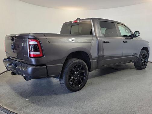 Granite Crystal Metallic Clearcoat 2024 RAM 1500 Laramie