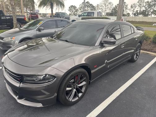 2018 Dodge Charger SXT Plus