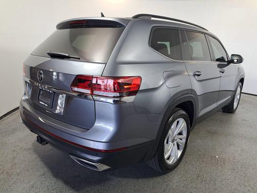 2023 Volkswagen Atlas 3.6L SE w/Technology