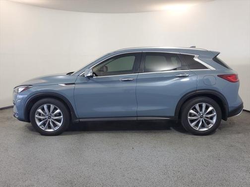 2022 INFINITI QX50 LUXE
