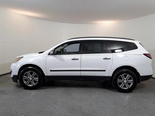 2017 Chevrolet Traverse LS