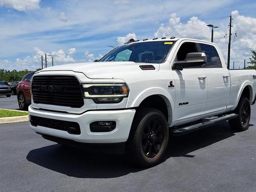 2020 RAM 2500 Laramie Crew Cab 4X4 6'4' Box