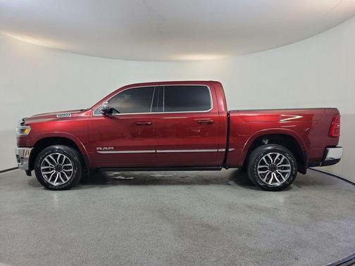 Delmonico Red Pearlcoat 2025 RAM 1500 Limited