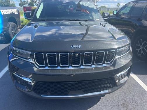 2023 Jeep Grand Cherokee Limited X