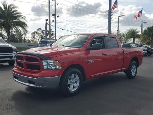 2019 RAM 1500 SLT