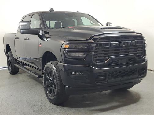 2026 RAM 2500 Tradesman Crew Cab 4x4 6'4' Box