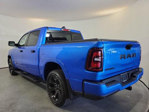 Hydro Blue Pearlcoat 2026 RAM 1500 Big Horn/Lone Star