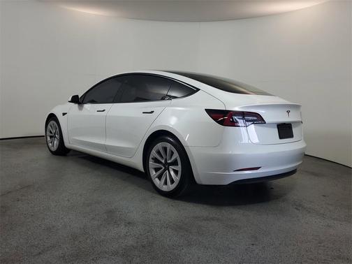 2023 Tesla Model 3 Standard Range