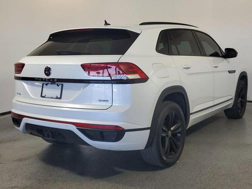 2023 Volkswagen Atlas Cross Sport 3.6L V6 SEL R-Line