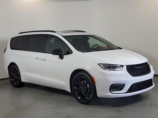 2026 Chrysler Pacifica Limited