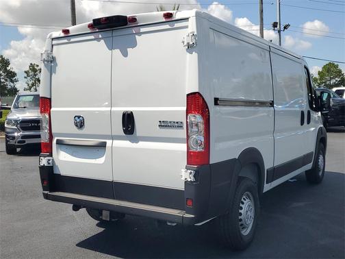 2025 RAM ProMaster 1500 Low Roof